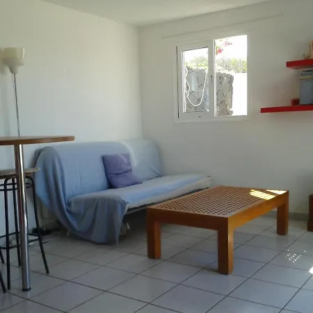 Beautiful Small Bungalow With The Most Amazing Views And Garden *