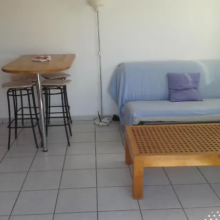 펜션 Beautiful Small Bungalow With The Most Amazing Views And Garden 파마라